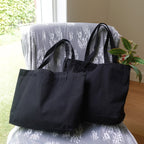 Plain  canvas tote bag with base