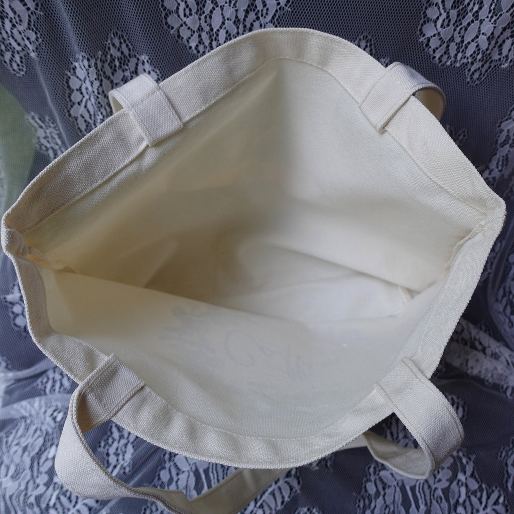Plain  canvas tote bag with base